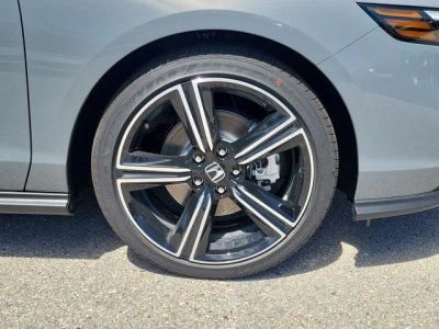 2026 Honda Accord Hybrid — photo 9 view