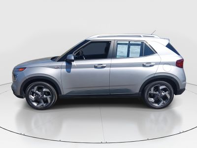 2025 Hyundai Venue - Photo 4