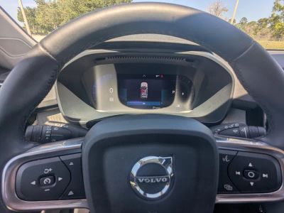 2023 Volvo XC40 — photo 35 view