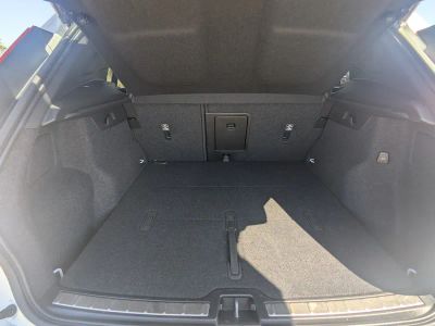 2023 Volvo XC40 — photo 15 view