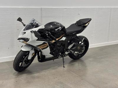 2026 Kawasaki Ninja ZX-6R ABS - Photo 6