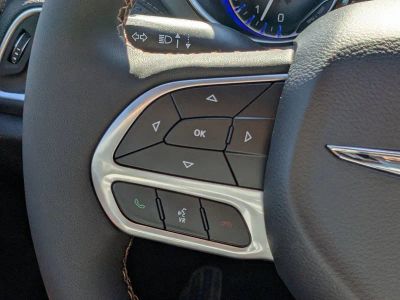 2026 Chrysler Pacifica — photo 25 view