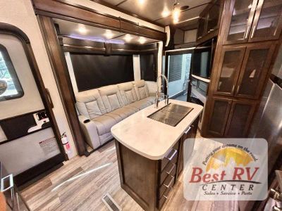 2022 Dutchmen RV Voltage - Photo 17
