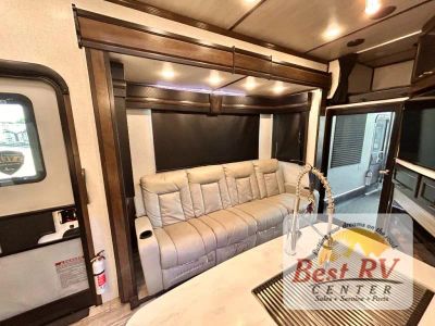 2022 Dutchmen RV Voltage - Photo 20