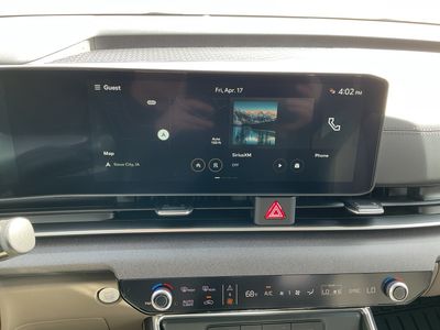 2026 Kia Carnival — photo 11 view