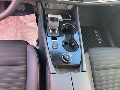 2026 Nissan Rogue — photo 14 view