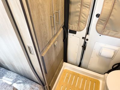 2026 Winnebago TRAVATO - Photo 17