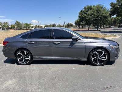 2020 Honda Accord - Photo 4