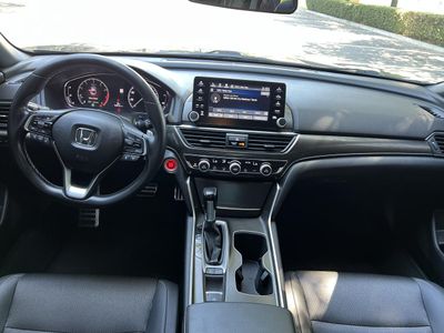2020 Honda Accord - Photo 10