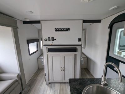 2023 Prime Time Tracer LE - Photo 4