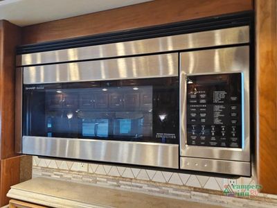 2015 Tiffin Motorhomes Allegro Bus — photo 33 view