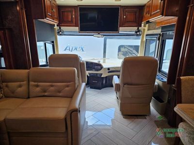 2015 Tiffin Motorhomes Allegro Bus — photo 9 view