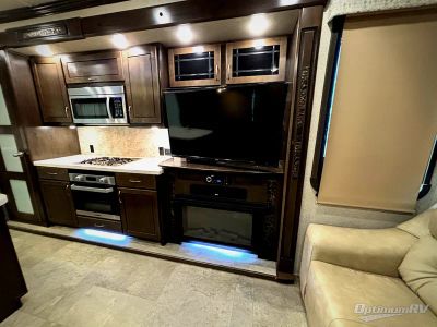 2019 Forest River Cedar Creek Cottage — photo 8 view