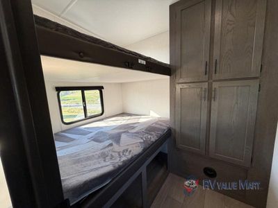 2026 Forest River RV Cherokee Arctic Wolf - Photo 23