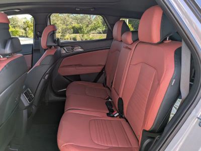 2026 Kia Sportage — photo 17 view