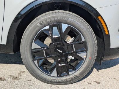 2026 Kia Sportage — photo 11 view