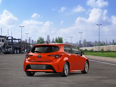 2026 Toyota Corolla Hatchback - Photo 11