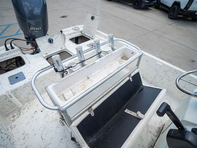 2015 Blazer Boats 2170 - Photo 22
