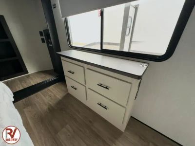 2026 Cherokee Sabre 37RVMILES - Photo 34