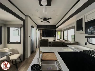 2026 Cherokee Sabre 37RVMILES - Photo 12