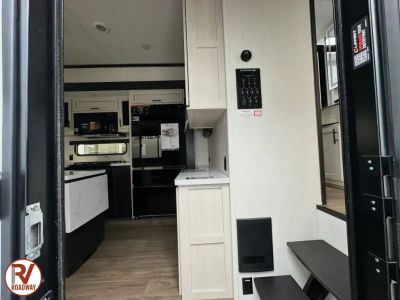 2026 Cherokee Sabre 37RVMILES - Photo 10