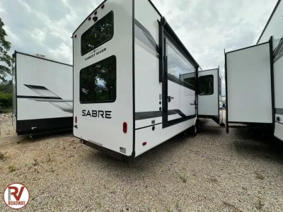 2026 Cherokee Sabre 37RVMILES - Photo 3