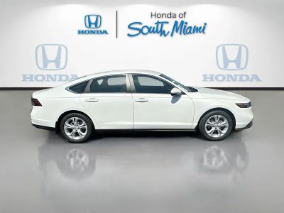 2026 Honda Accord Sedan — photo 8 view