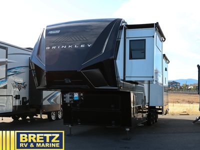 2024 Brinkley Model G - Photo 3