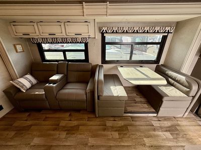2020 Jayco Greyhawk - Photo 9