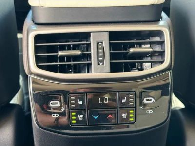 2026 Lexus RX — photo 21 view