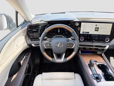 2026 Lexus RX — photo 18 view