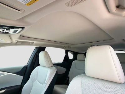 2026 Lexus RX — photo 28 view