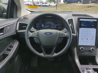 2021 Ford Edge — photo 16 view