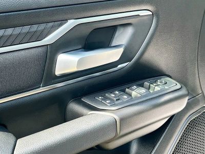 2026 Ram 1500 — photo 17 view