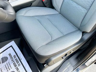 2026 Ram 1500 — photo 18 view