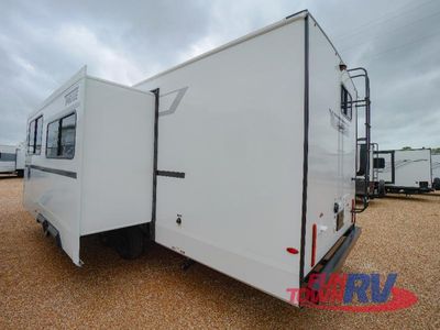 2026 Winnebago Thrive - Photo 4