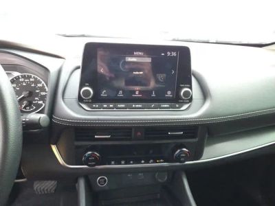 2023 Nissan Rogue — photo 17 view
