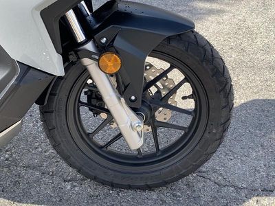 2026 Honda ADV160 - Photo 10