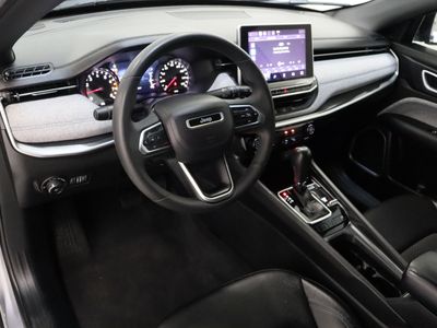 2024 Jeep Compass 4WD - Photo 13
