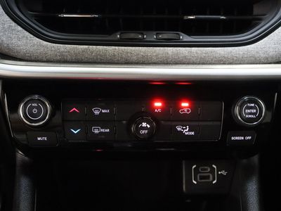 2024 Jeep Compass 4WD - Photo 19