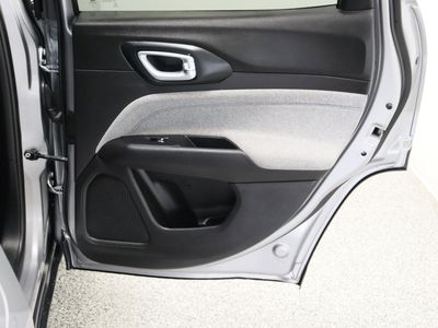 2024 Jeep Compass 4WD - Photo 31