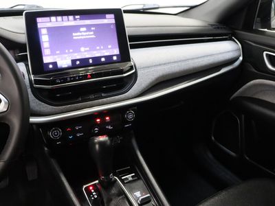 2024 Jeep Compass 4WD - Photo 15