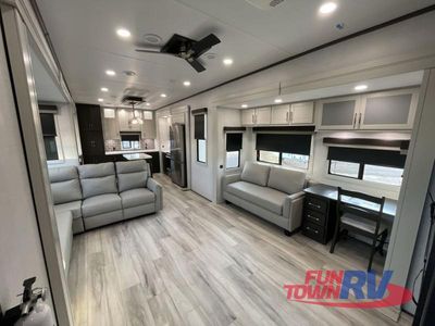2026 Keystone RV Alpine Avalanche Edition - Photo 16