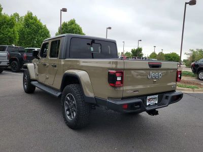 2020 Jeep Gladiator — detail view