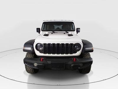 2024 Jeep Wrangler - Photo 2
