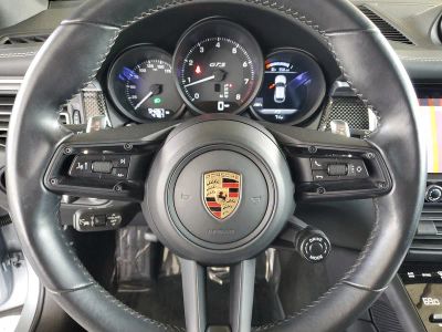 2022 Porsche Macan — photo 22 view