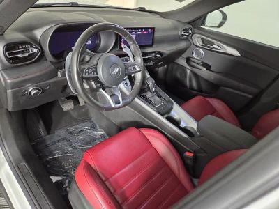 2025 Dodge Hornet — photo 13 view