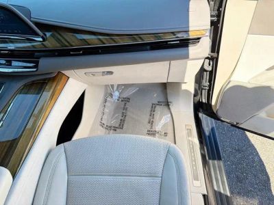 2021 Cadillac Escalade ESV — photo 19 view