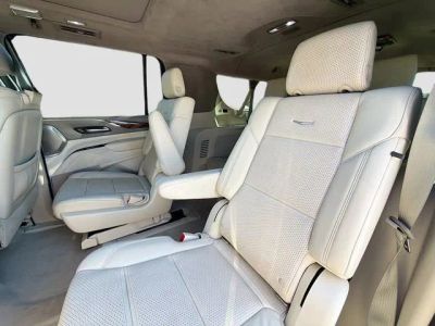 2021 Cadillac Escalade ESV — photo 23 view
