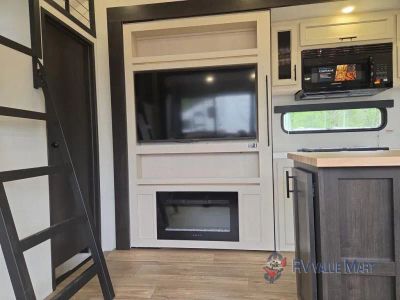 2027 Forest River RV Cherokee Sabre — photo 26 view
